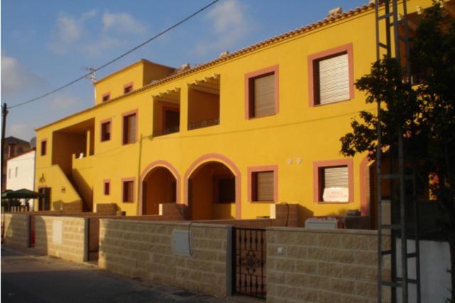 Apartamentos Turísticos Edificio del Pino - Chambres d'hôtes Sorbas