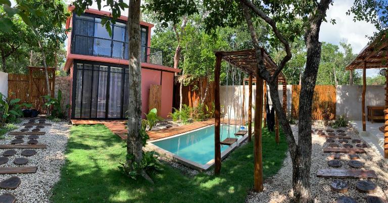 Casa CÅLŪ Cozy & Confortable Jungle House with Pooll - Chambres d'hôtes Tulum