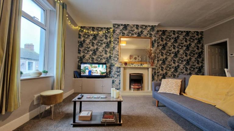 Brodie's Hideaway Stylish Seaside town apartment - B&B Amble