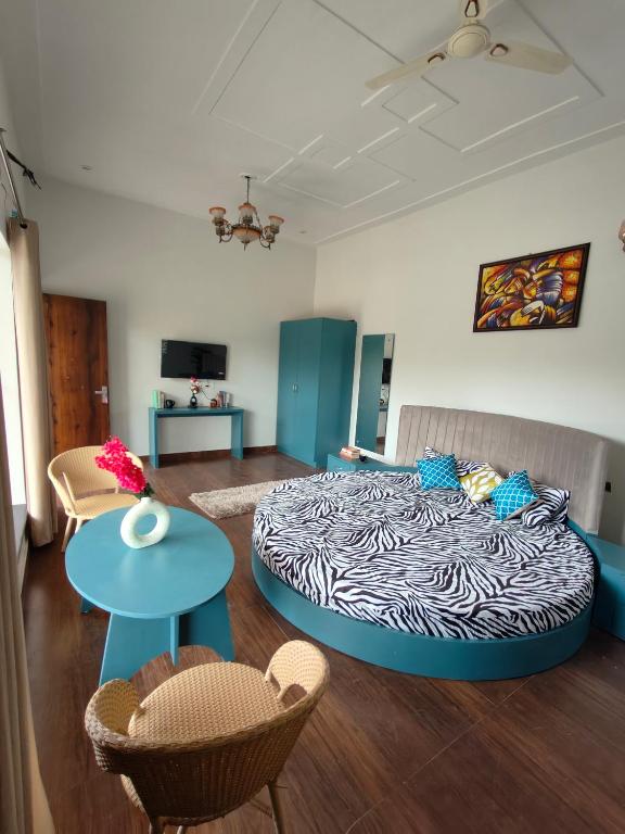 Atithi Stays - B&B Rāmnagar