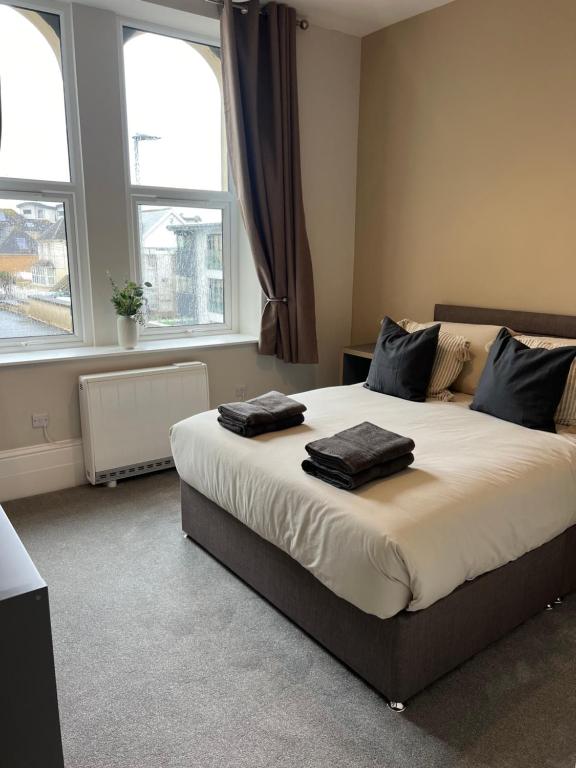 North Coast Boutique Apartment - Bed and Breakfast Westward Ho!