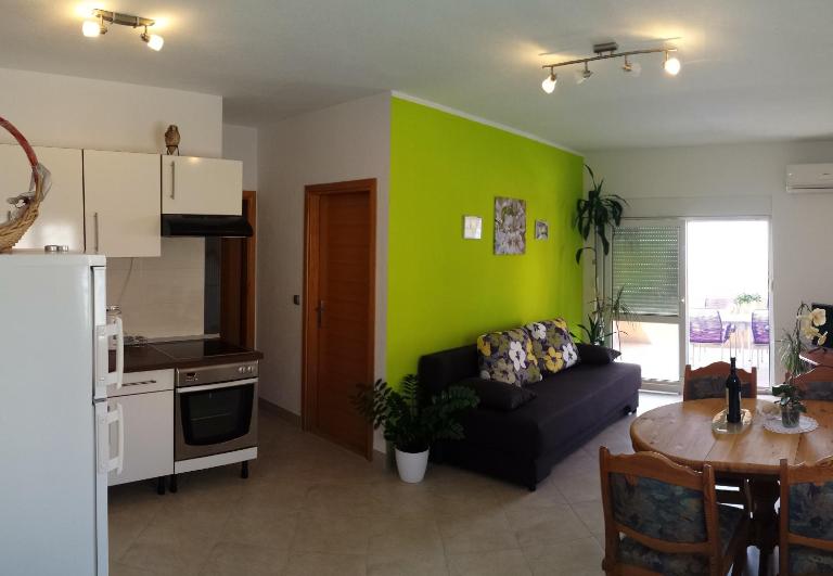 Apartments Mia - Ferienwohnung Podstrana