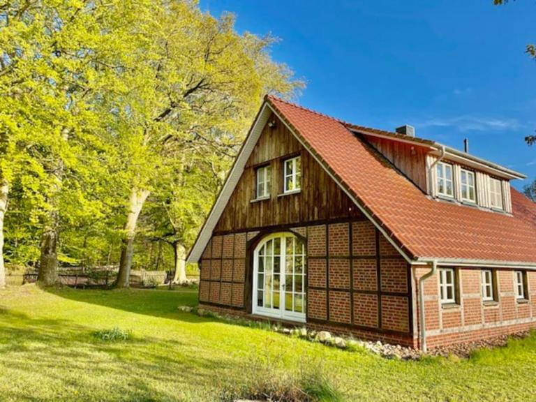Urlaub mit Hund im Ferienhaus am Wingster Wald - B&B Wingst