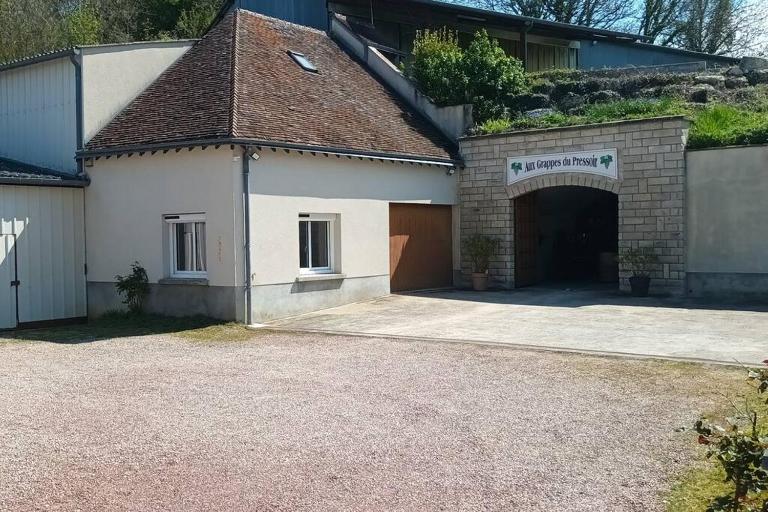 *Gîte Aux Grappes du Pressoir* à 2 km de Beauval - B&B Seigy