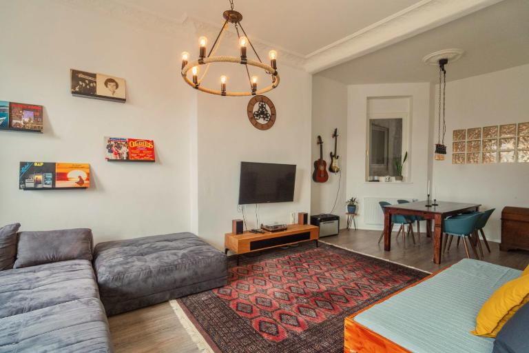 Urban Apartment I komfortabel & zentral mit Balkon - Ferienwohnung Bremerhaven