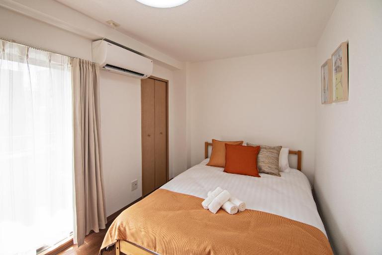 Namba Apartment 3 min walk from Imamiya or Daikokucho station - Chambres d'hôtes Osaka