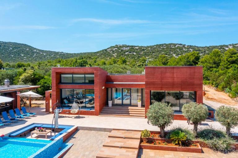 Modern Luxurious Villa with SPA-Adria Resort - B&B Tisno