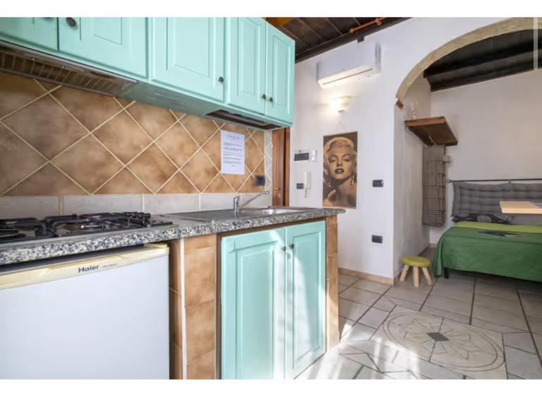 SestraHome central le 3 casette Free parking - B&B Sassari