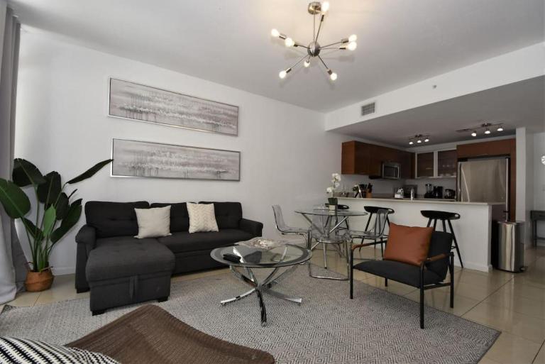 Lovely Midblock building 1 bedroom 1 bathroom apartment - B&B Miami