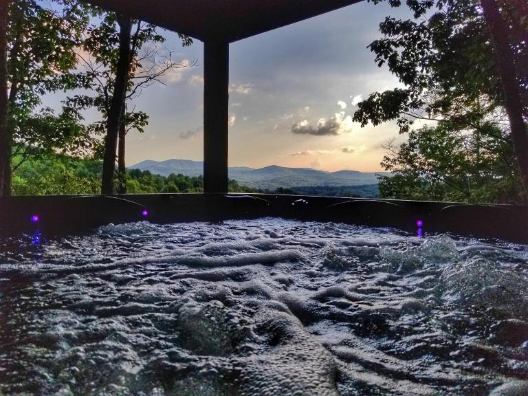 Trail`s End | Blue Ridge, GA - B&B Mashburn Mill