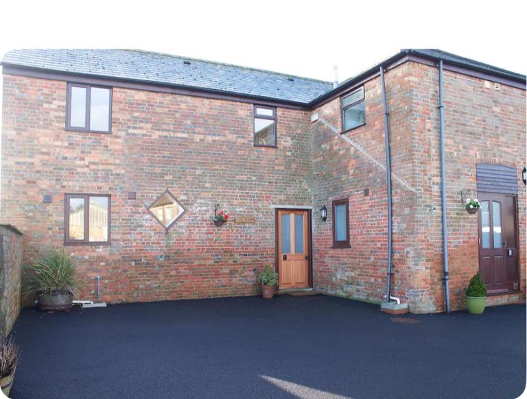 The Old Barn - Bramble Farm Cottages - B&B Ferndown
