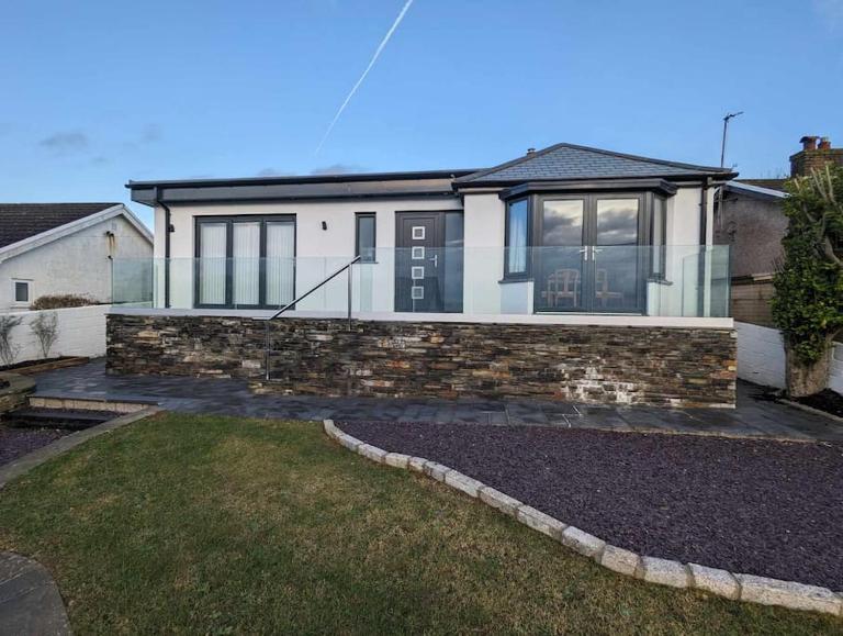 Truckle - Treknow, Tintagel - Bungalow in North Cornwall (Sleeps 5 - 7) - B&B Treknow