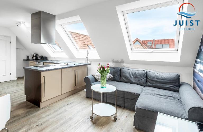 Landhaus Gertrude 109 - Wohnung Hafenblick - B&B Juist