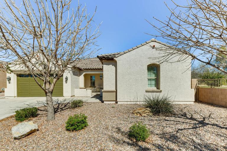 Home w/ Hot Tub & Outdoor Space in Queen Creek! - B&B Queen Creek