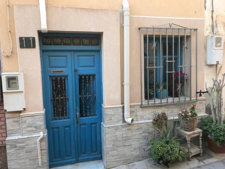 Casita entera la paloma bonita mirador vista a 360 grados - hasta 5 personas en el casco antiguo la médina centro almeria bajo alcazaba terraza buena vista -opcion parking privado - y opcion sabanas - - B&B Almería