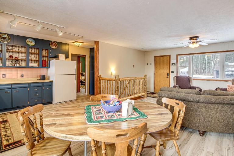 Bigfork Cabin on Long Lake By Trails & Restaurant! - Ferienwohnung Bigfork