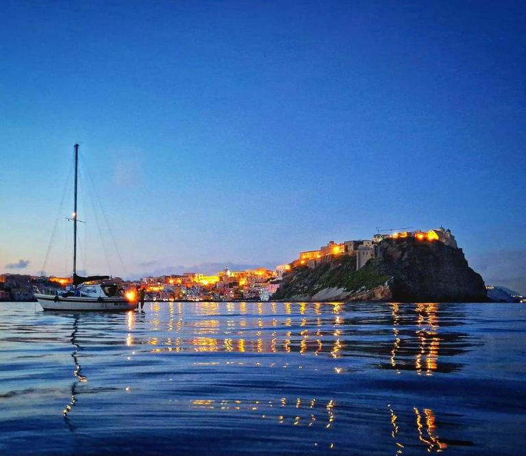 Palazzo Palumbo - B&B Procida