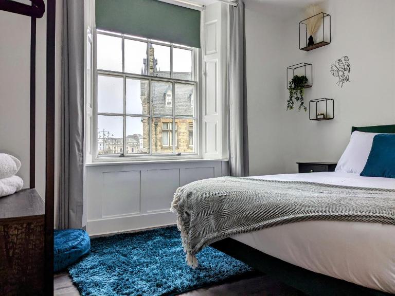 Sterling Stylish 2 bedroom Central Modern Apartment - B&B Darlington