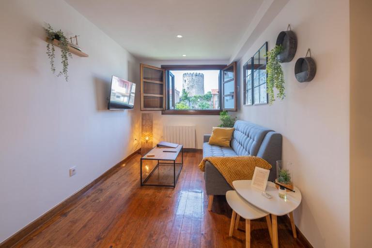 Apartamento histórico en el centro de Llanes, a 2 min a pie de la playa - B&B Llanes