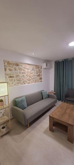 skalinada apartment kampielo - B&B Karyófyto