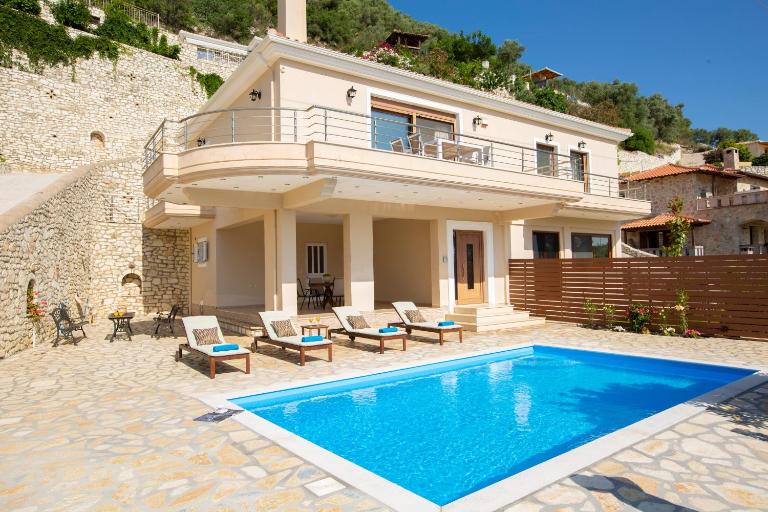 Neora villas - Chambres d'hôtes Ágios Christóforos