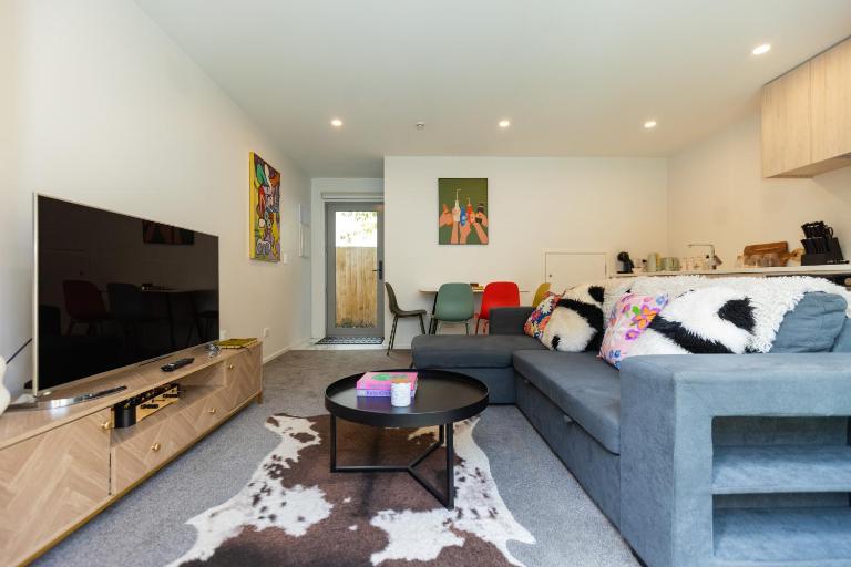 stylish and comfort in CBD - B&B Christchurch