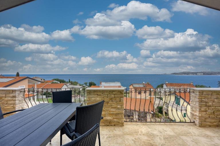 Emma Monte Rosso - B&B Crveni Vrh