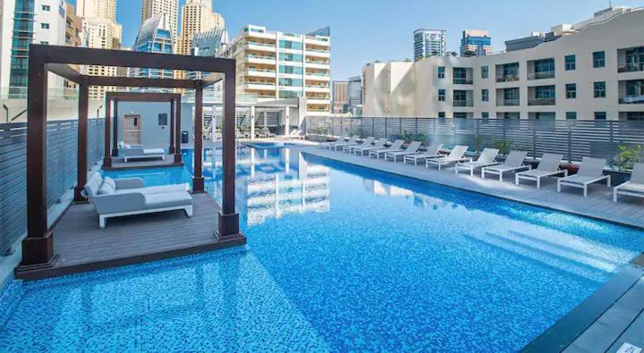 Naseem - Studio One Tower - B&B Dubai