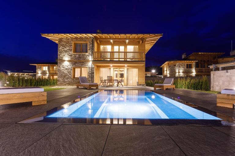 Solis Thermal Villas- HOT pool - B&B Banya