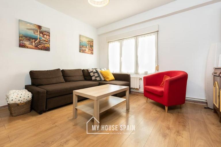 MyHouseSpain - Amplio piso cerca del centro - B&B Gijón