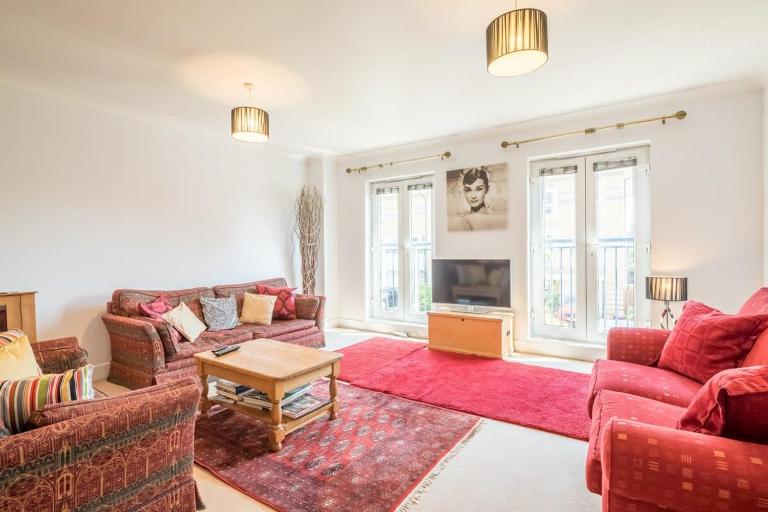 Charming & Spacious House With FREE PARKING - Ferienwohnung Chesterton