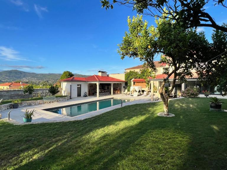 Casa do Campo - Bed and Breakfast Monção