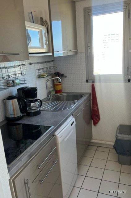 Appartement T2 vue Mer, moderne, clim 3 etoiles Parking 4PLMER53 - Chambres d'hôtes Canet-en-Roussillon