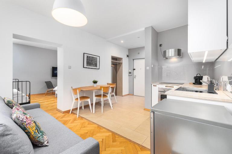 Apartament Wspólna by Your Freedom - Ferienwohnung Warschau