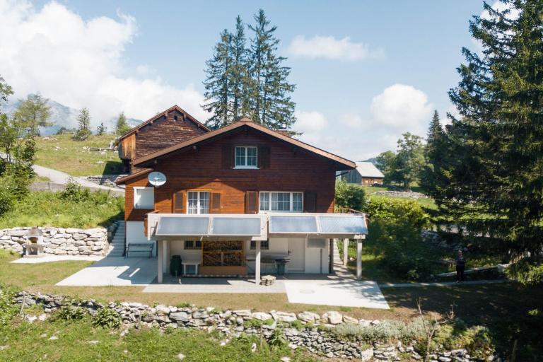 Chalet Chapfwald - Bed and Breakfast Amden