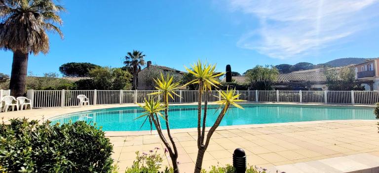 Island of calm with sea view - B&B Saint-Tropez