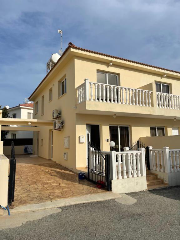 Villa Rhea - Ferienwohnung Agia Napa
