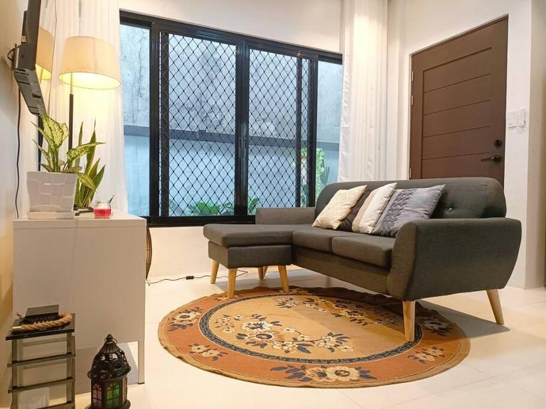 JD&S Apartments Unit 2 - Ferienwohnung Iligan