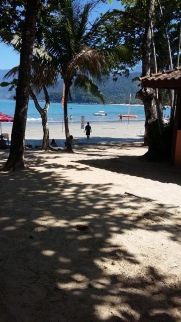 Calumar Guest House - Bed and Breakfast Ubatuba