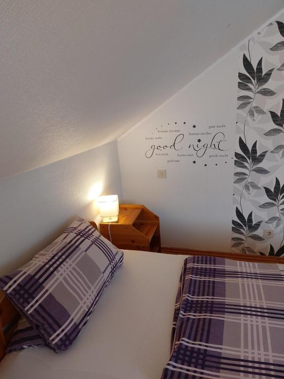 Ferienwohnung Jäger - Chambres d'hôtes Viereth-Trunstadt