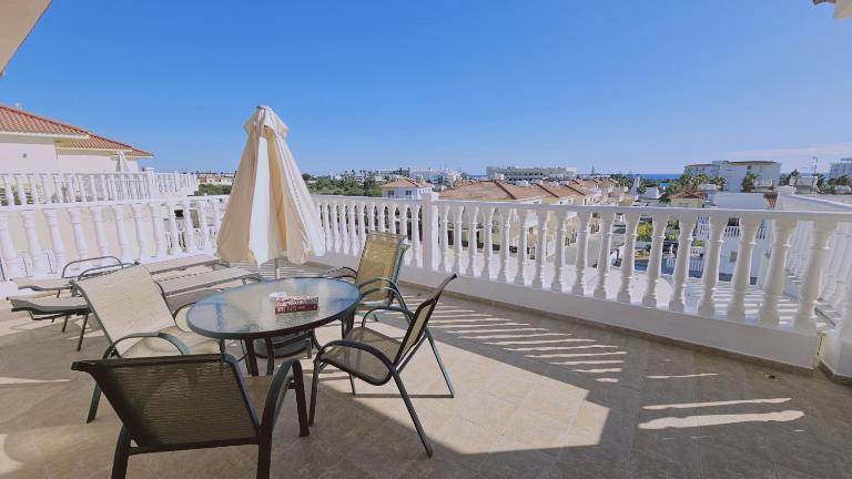 Nissi Golden Sands Privileges Apt - Ferienwohnung Agia Napa