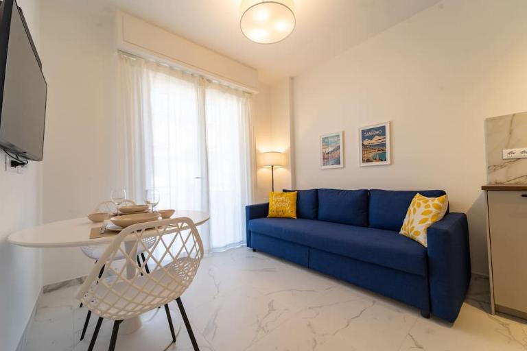 [Elegante e Moderno Appartamento]-Colin Home - B&B Sanremo