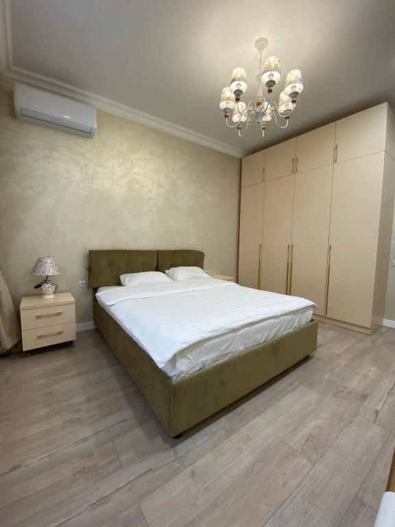 Уникальная квартира в жк Амир - B&B Almaty