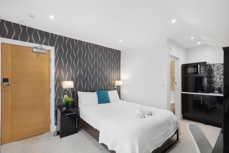 Modern city centre studio apartment! - Ferienwohnung Oxford