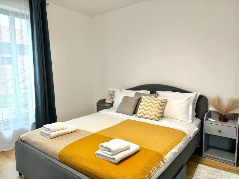Sky Residence Airport Therme Otopeni 2 - Bed and Breakfast Otopeni