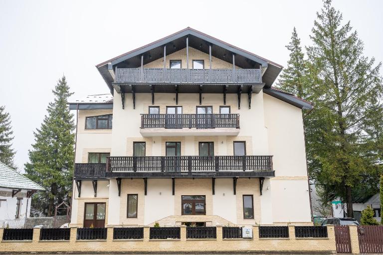 CASA PRAHOVA - Bed and Breakfast Predeal