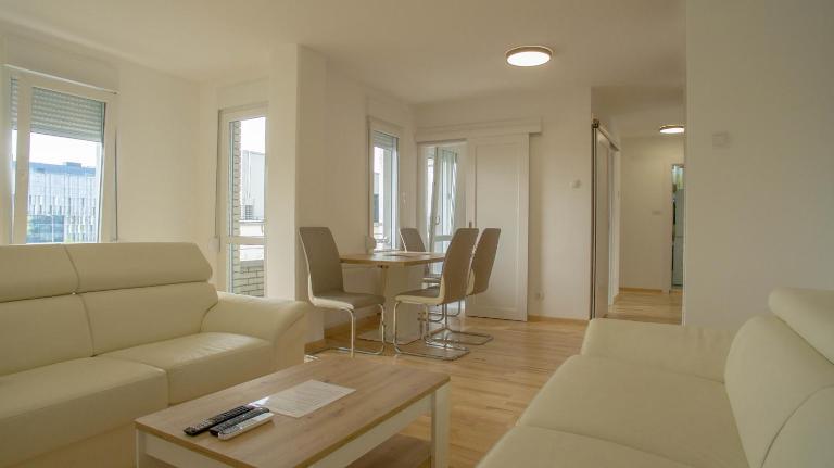 Premium stan Novi Beograd - B&B New Belgrade