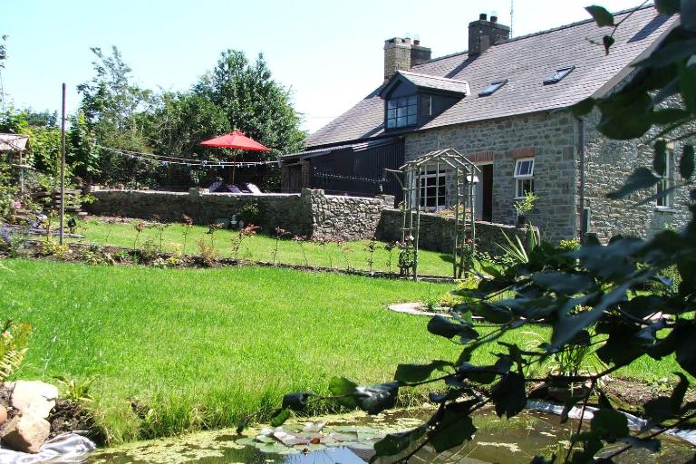 Brynifor Llangrannog - Ferienwohnung Blaencelyn