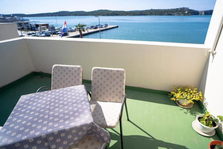 Pension More - Bed and Breakfast Šibenik