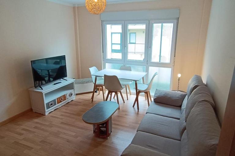 Apartamento de 2 habitaciones a 100 m de la playa - Ferienwohnung Fisterra